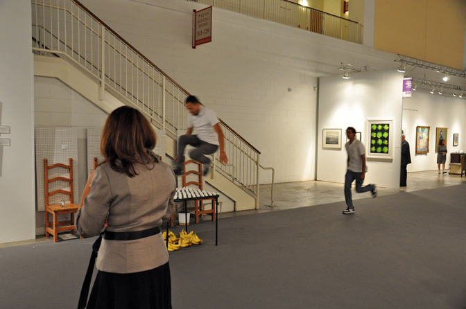 Alberto Aguilar, Clear Bananas, 2014, Performance at Art Expo Chicago