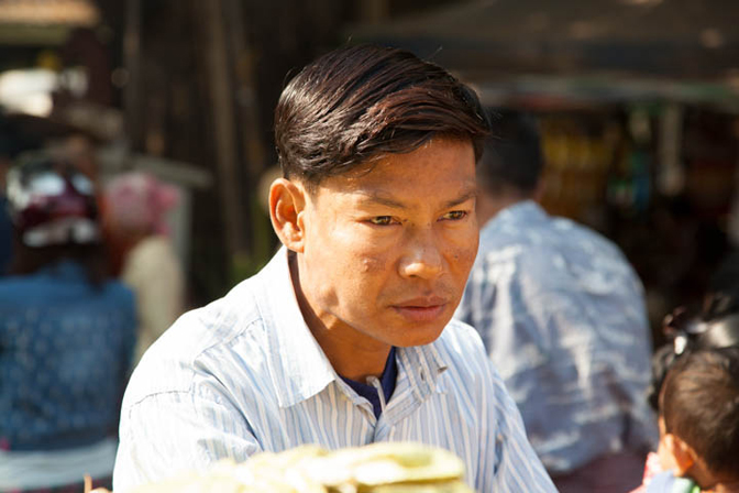 Scott Dietrich, Unititled Portrait, Mandalya Market, Myanmar, 2014